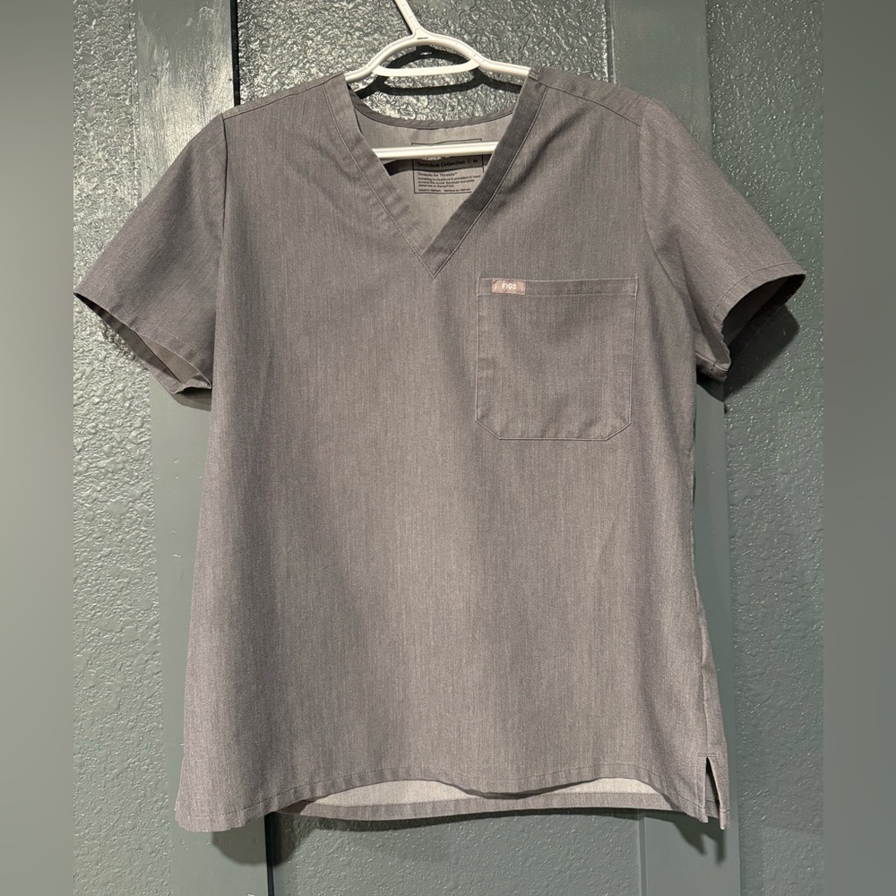 Figs Graphite Scrub Top Size Medium